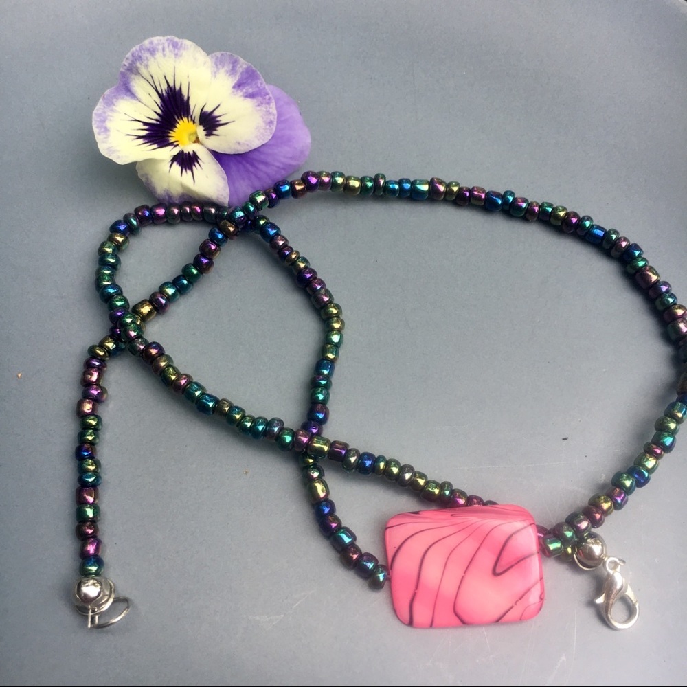 Hand made natural shell necklace